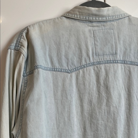 Guess Light Blue Denim Button-Up Cotton Shirt, Size XL - Picture 7 of 10